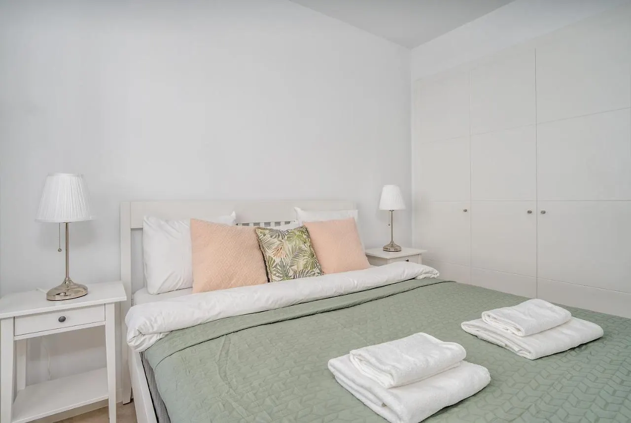 Luxurious Apartment With Pool And Gym El Higueron By Costarentals - Ref 149 Fuengirola